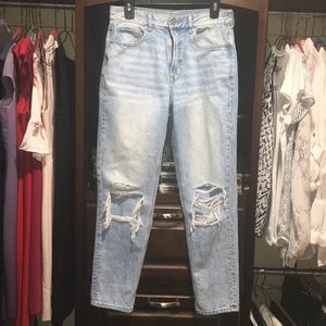 American Eagle Mom Jeans